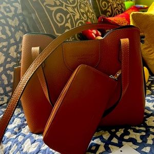 Elegant Brown Leather Tote Bag